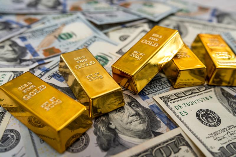 Золото: аналитики прогнозируют снижение в 2022 году